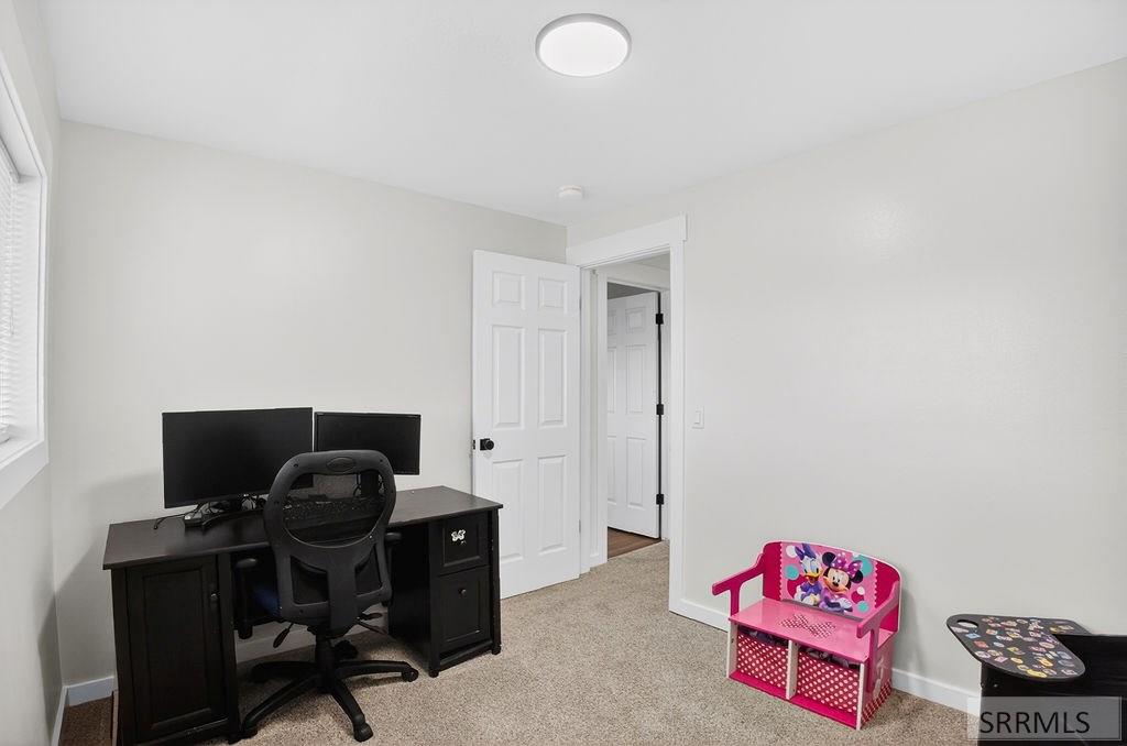 1634 Glacier Street Pocatello, ID 83201 - Photo 23 of 47