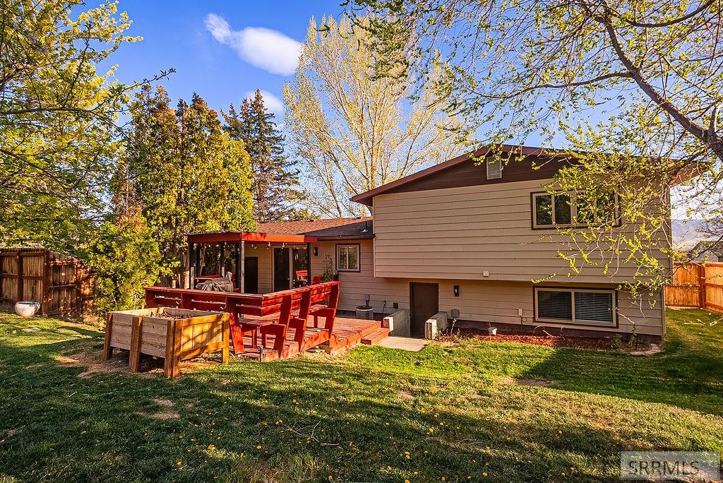 1634 Glacier Street Pocatello, ID 83201 - Photo 5 of 47