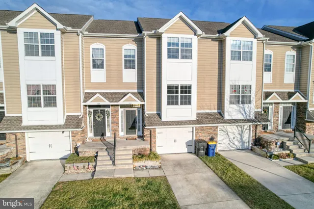 $315,000 | 161 Lexington Place, Dover, DE 19901