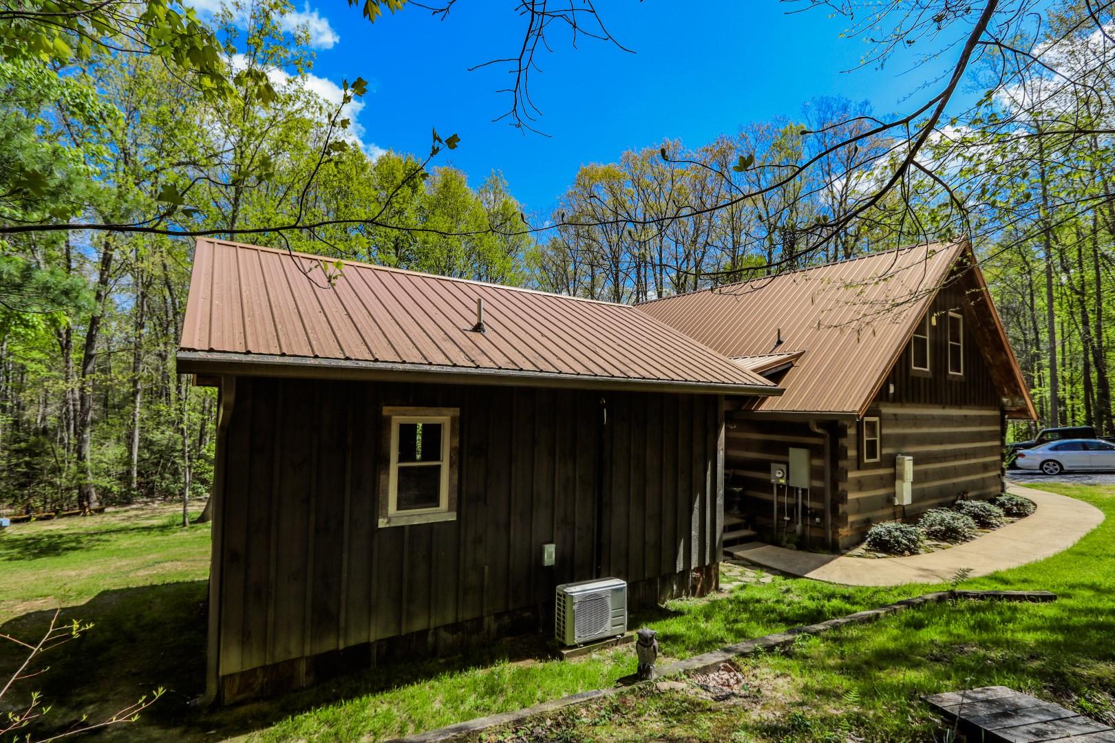 4207 Trail Hollow Road Cosby, TN 37722 - Photo 16 of 40 15.7