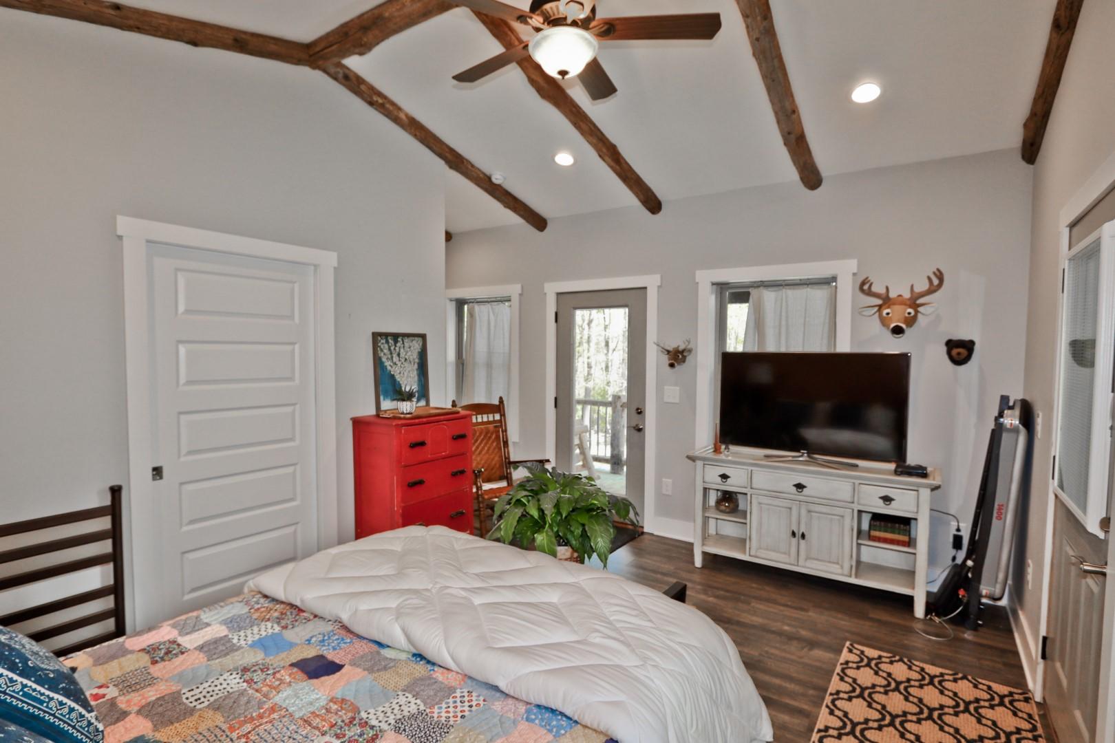 4207 Trail Hollow Road Cosby, TN 37722 - Photo 19 of 40 16