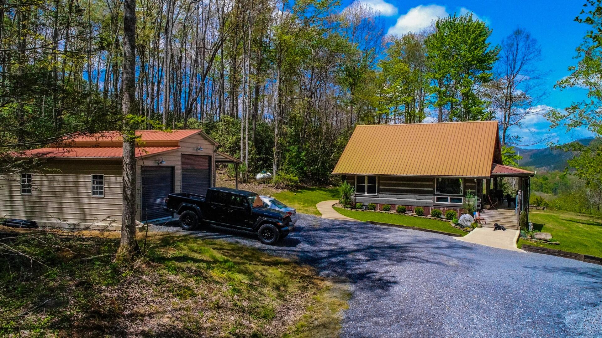 4207 Trail Hollow Road Cosby, TN 37722 - Photo 22 of 40 19