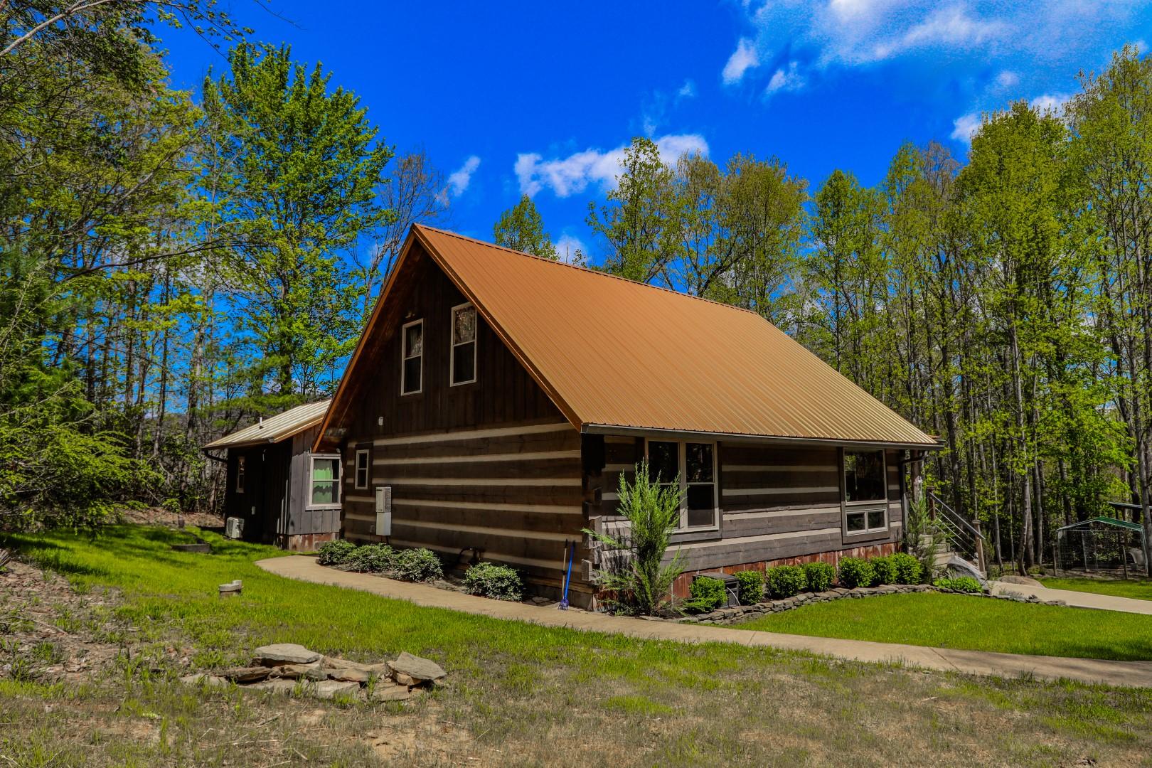 4207 Trail Hollow Road Cosby, TN 37722 - Photo 24 of 40 21