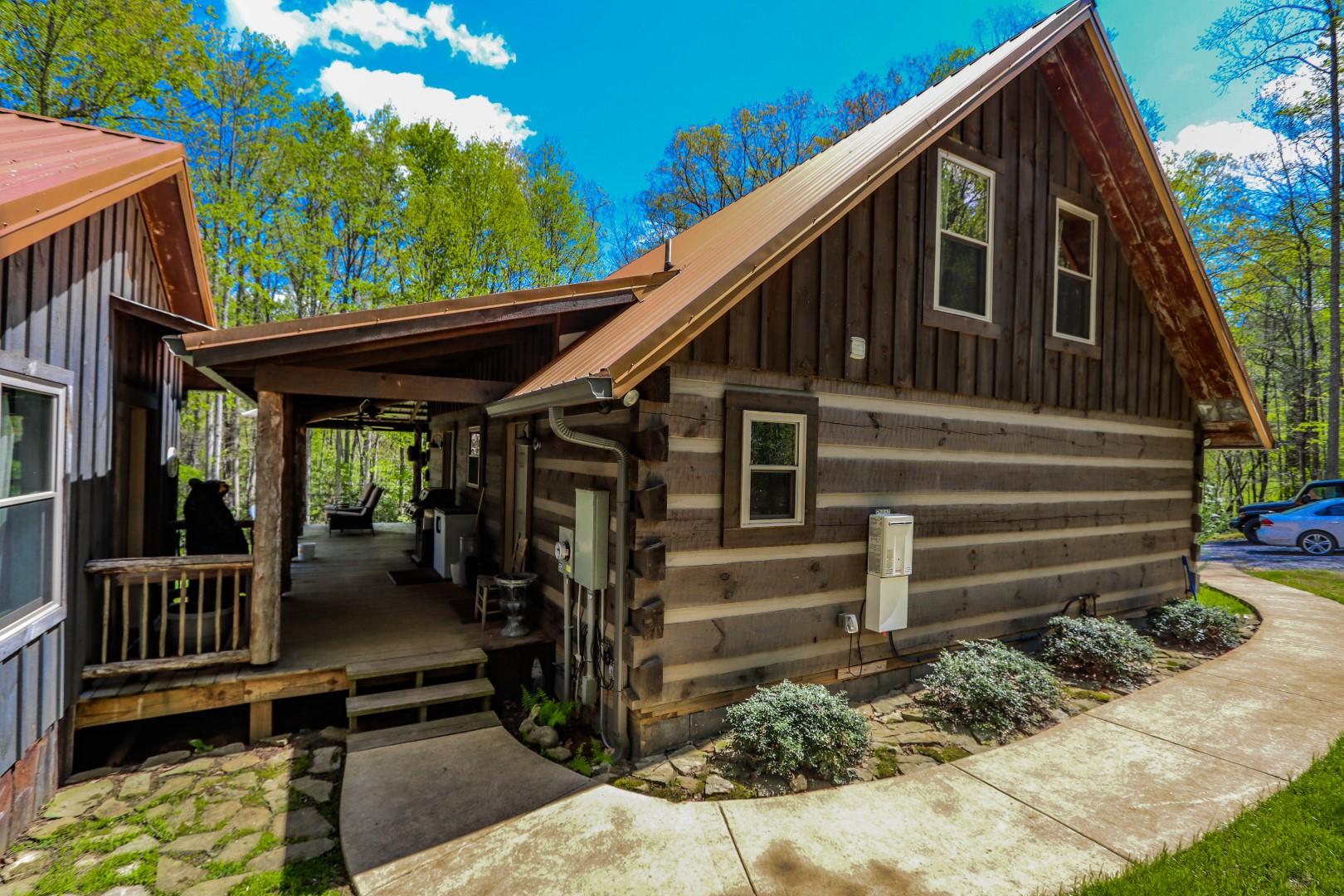 4207 Trail Hollow Road Cosby, TN 37722 - Photo 28 of 40 25