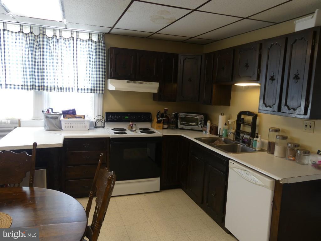 522 Baltimore Street Hanover, PA 17331 - Photo 13 of 42 Gallery Image 13