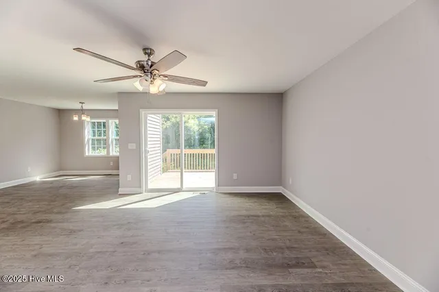 $349,000 | 925 West Massachusetts Avenue, Southern Pines, NC 28387