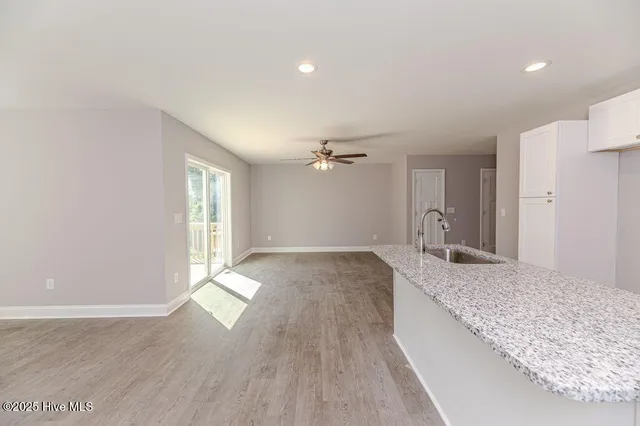 $349,000 | 925 West Massachusetts Avenue, Southern Pines, NC 28387