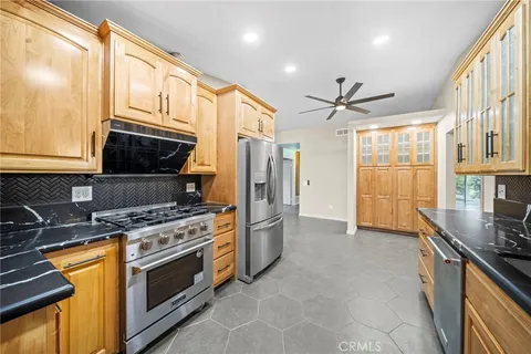 $529,000 | 235 Laurelwood Lane, Lake Elsinore, CA 92530