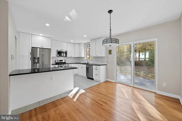 $450,000 | 32 Sturbridge Drive, Wilmington, DE 19810