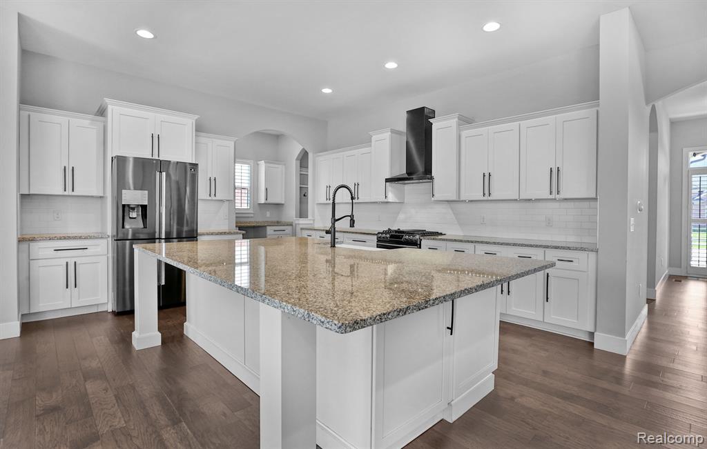 21965 Rio Grande Drive Macomb, MI 48044 - Photo 19 of 45 Gallery Image 19