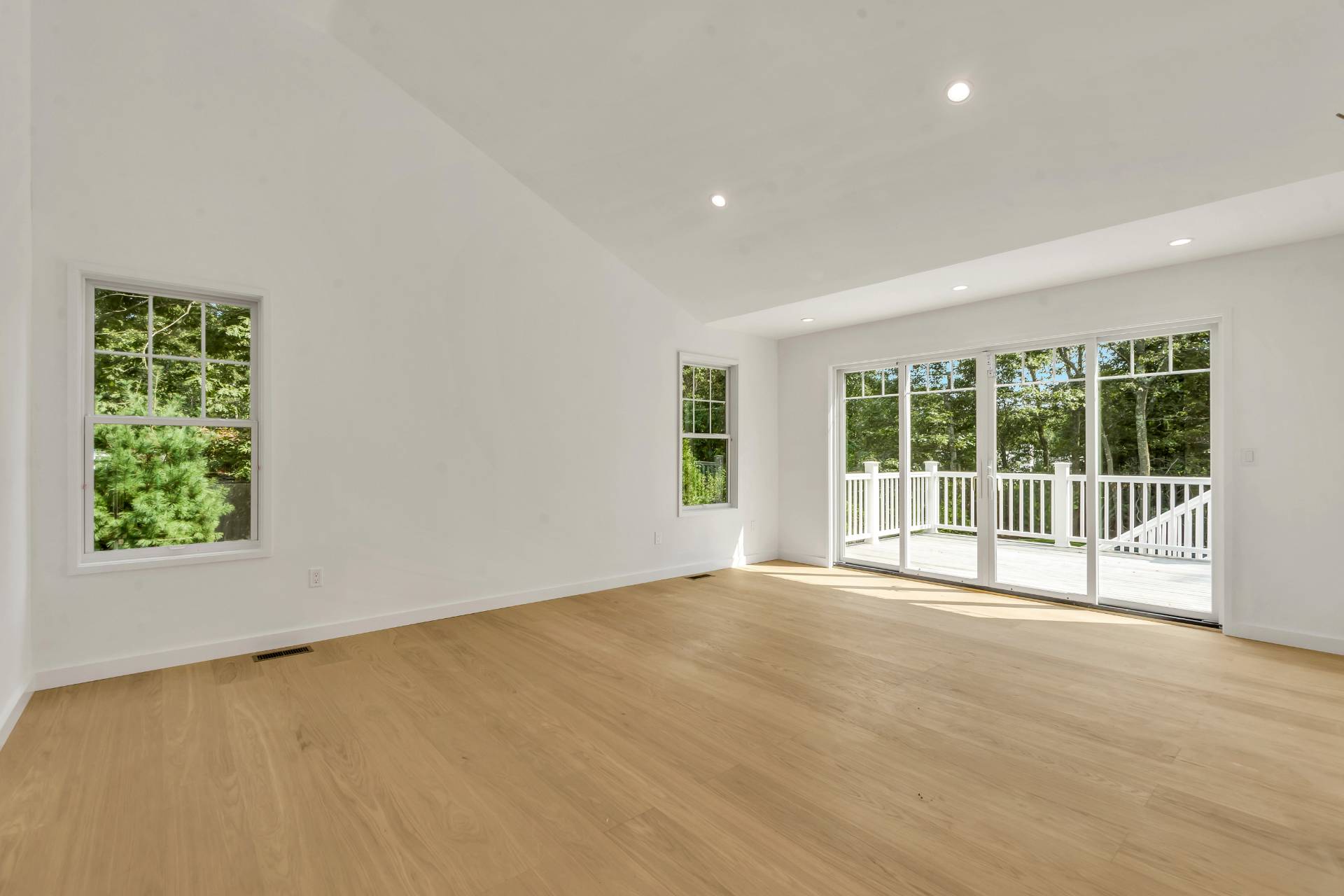 50 Valley Road Sag Harbor, NY 11963 - Photo 11 of 19 Gallery Image 11