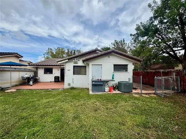 $675,000 | 11178 Southwest 74th Terrace, Miami, FL 33173