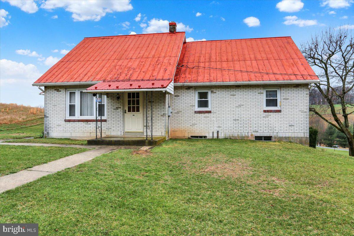 238 Grim Road Kutztown, PA 19530 - Photo 1 of 32 a backyard of a house with lots of green space