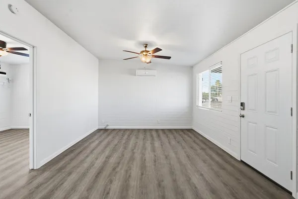 $1,150 | 623 South Country Club Drive, Unit 15, Mesa, AZ 85210