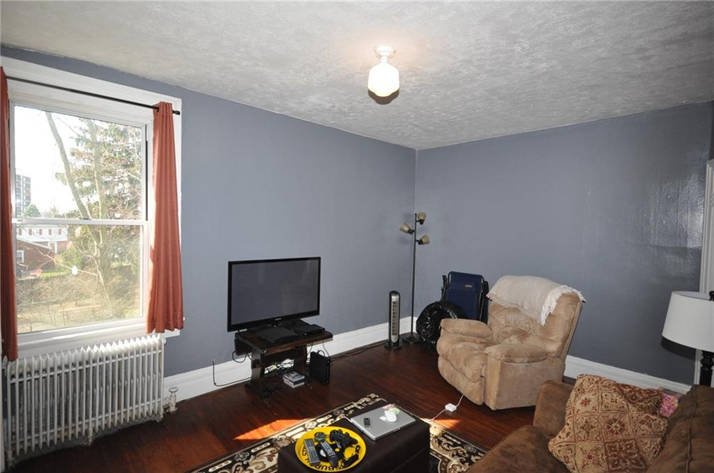 7733 Oak Street Pittsburgh, PA 15237 - Photo 12 of 24