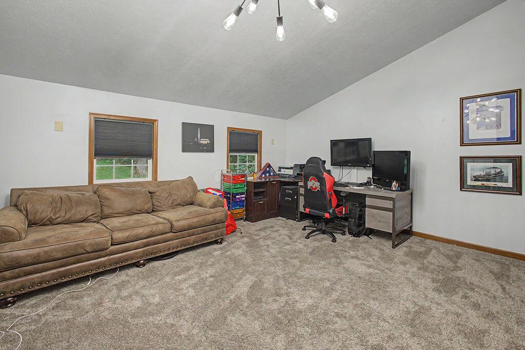 547 Terrace Ridge Circle Howard, OH 43028 - Photo 17 of 25 070A3429