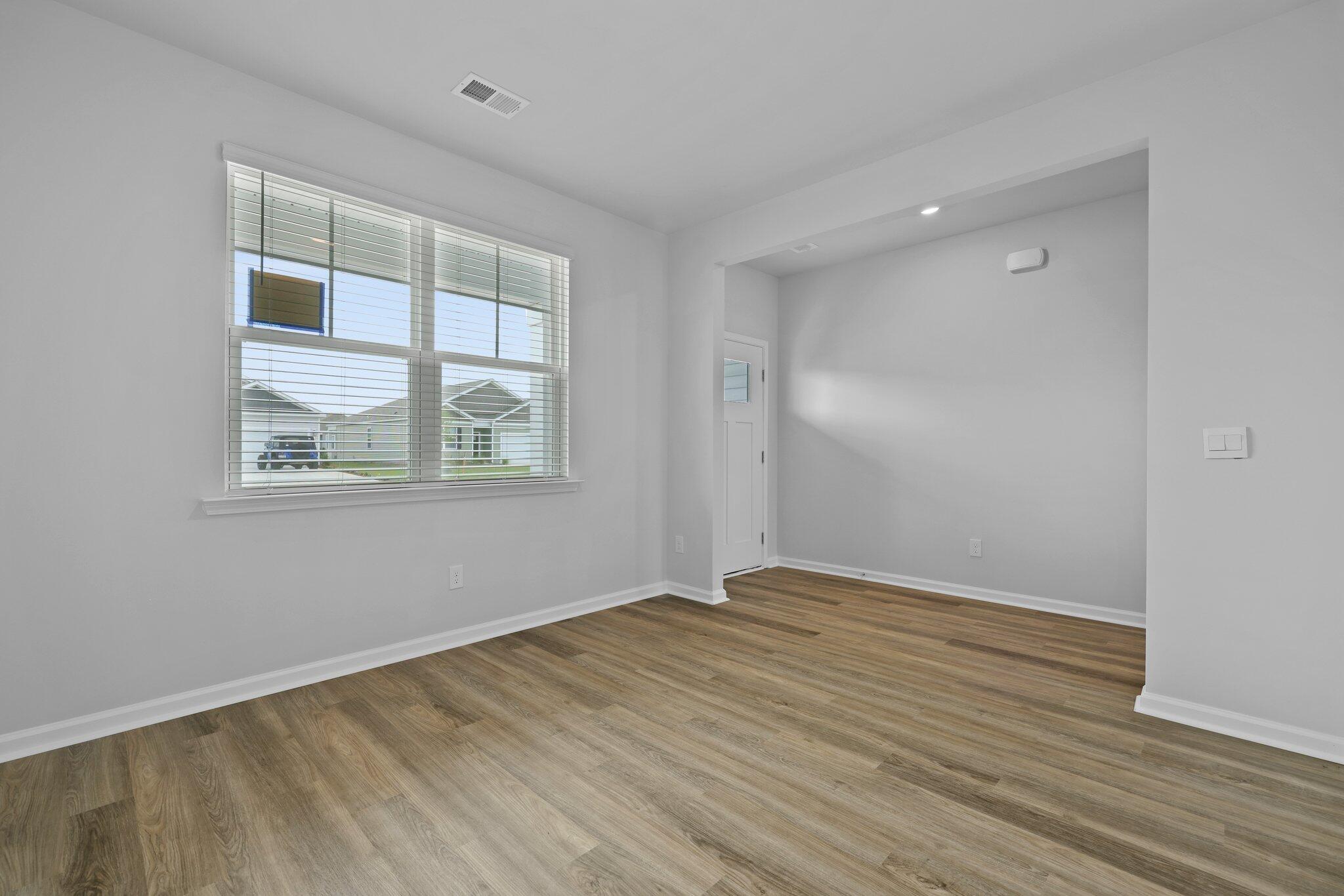 164 Grouper Lane Summerville, SC 29483 - Photo 22 of 48 17-web-or-mls-550A3109