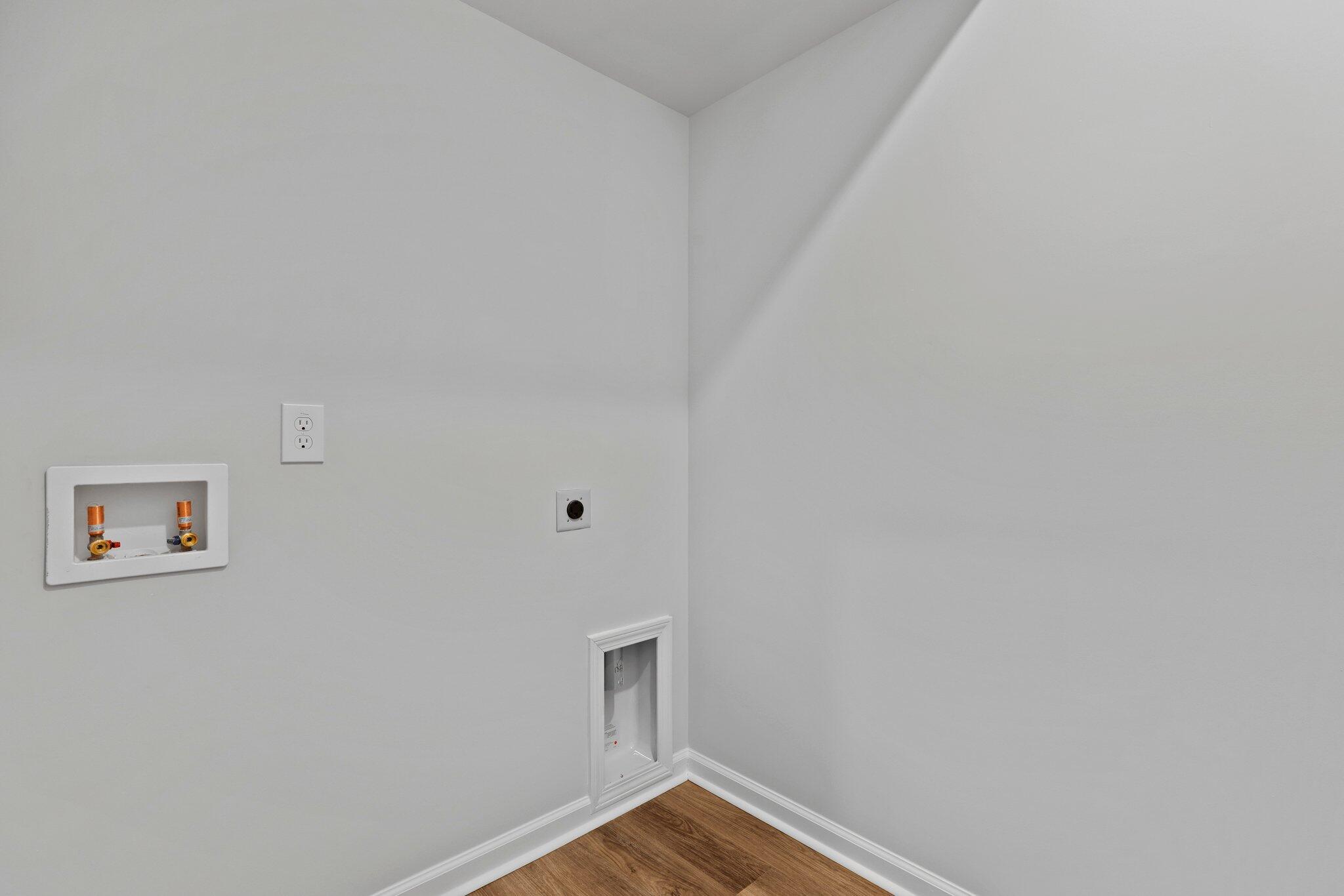 164 Grouper Lane Summerville, SC 29483 - Photo 29 of 48 19-web-or-mls-550A3118