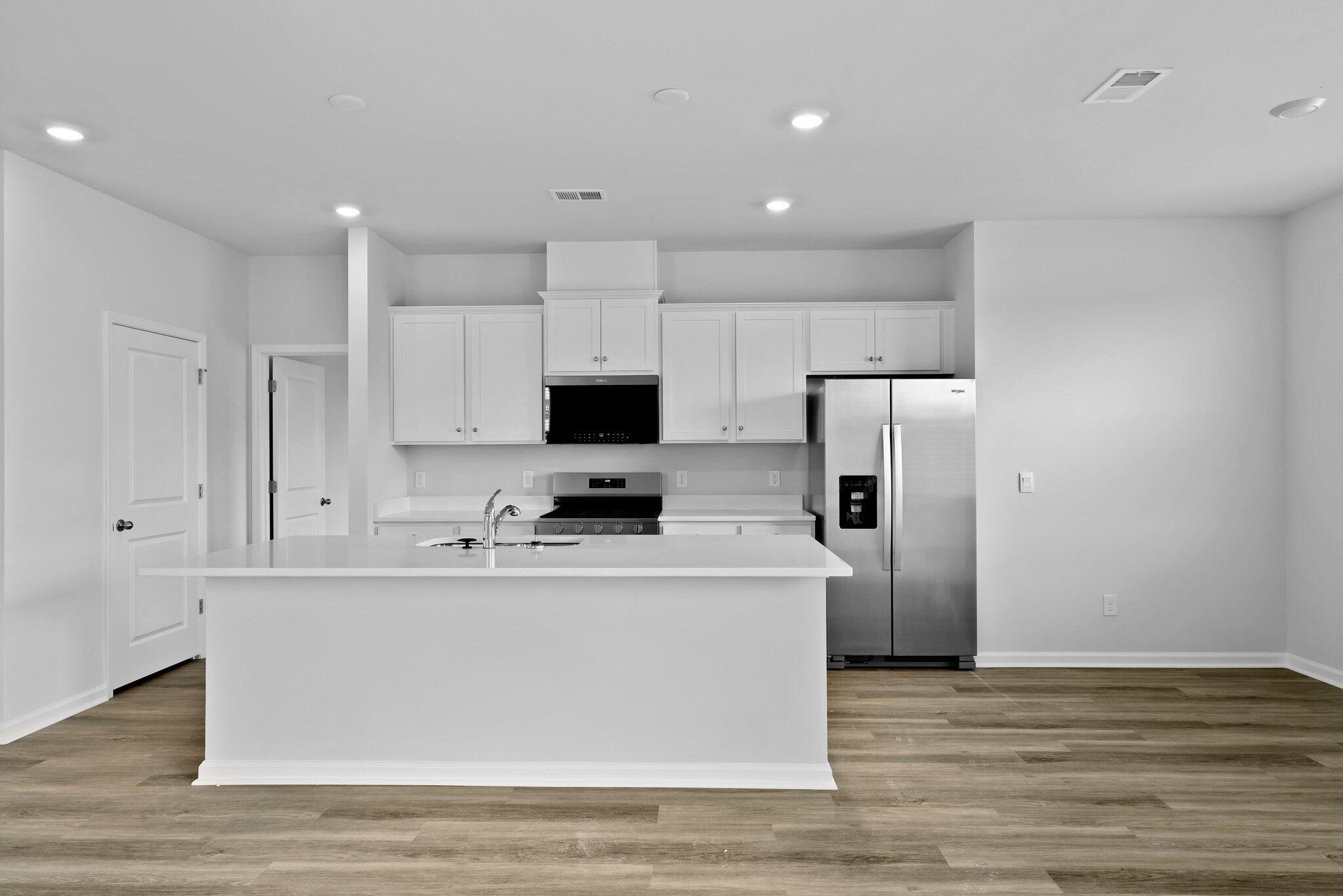 164 Grouper Lane Summerville, SC 29483 - Photo 7 of 48 23-web-or-mls-550A3138