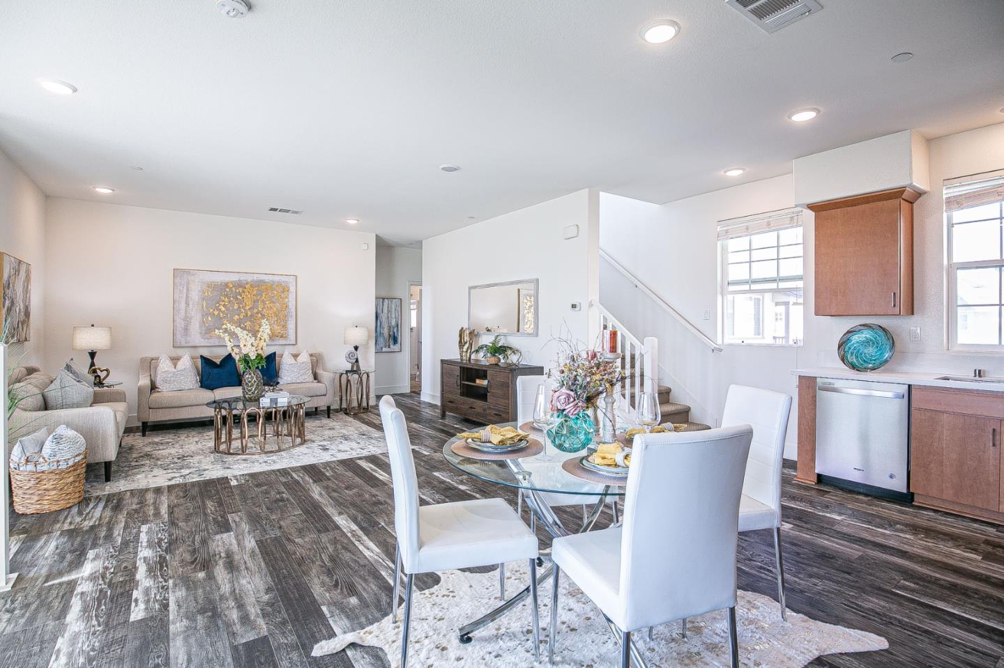 37534 Breakers Road Newark, CA 94560 - Photo 6 of 32 Gallery Image 6