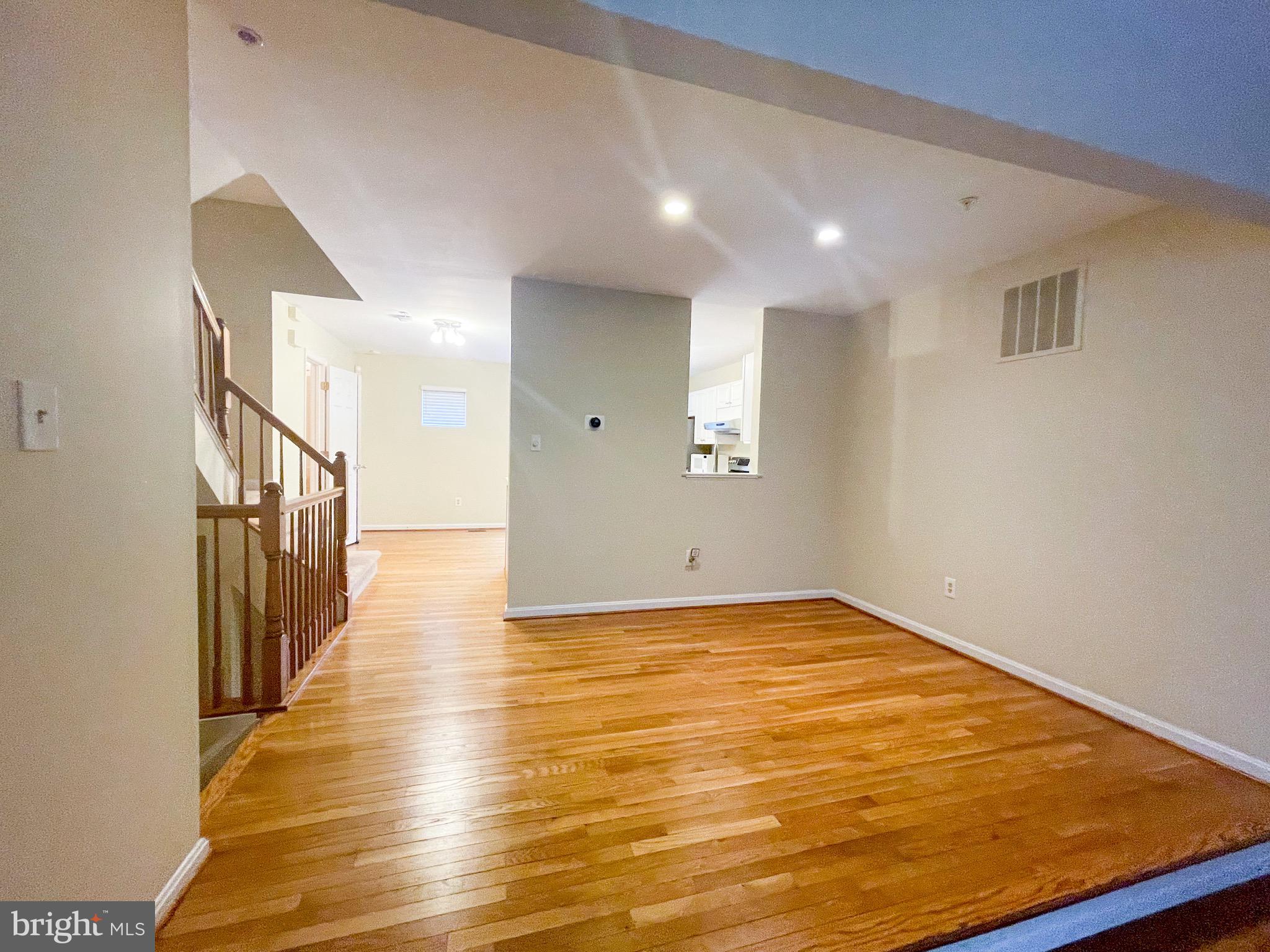 5241 Downing Road Baltimore, MD 21212 - Photo 9 of 24 Gallery Image 9