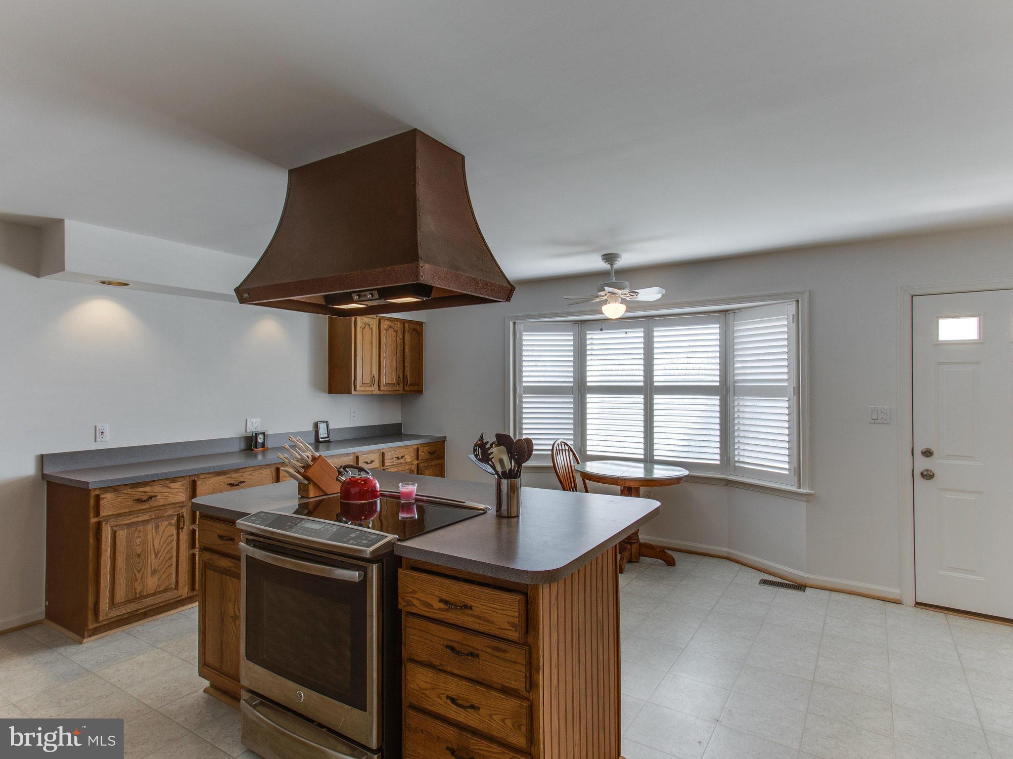 9929 Old Frederick Road Frederick, MD 21701 - Photo 11 of 30 Kitchen