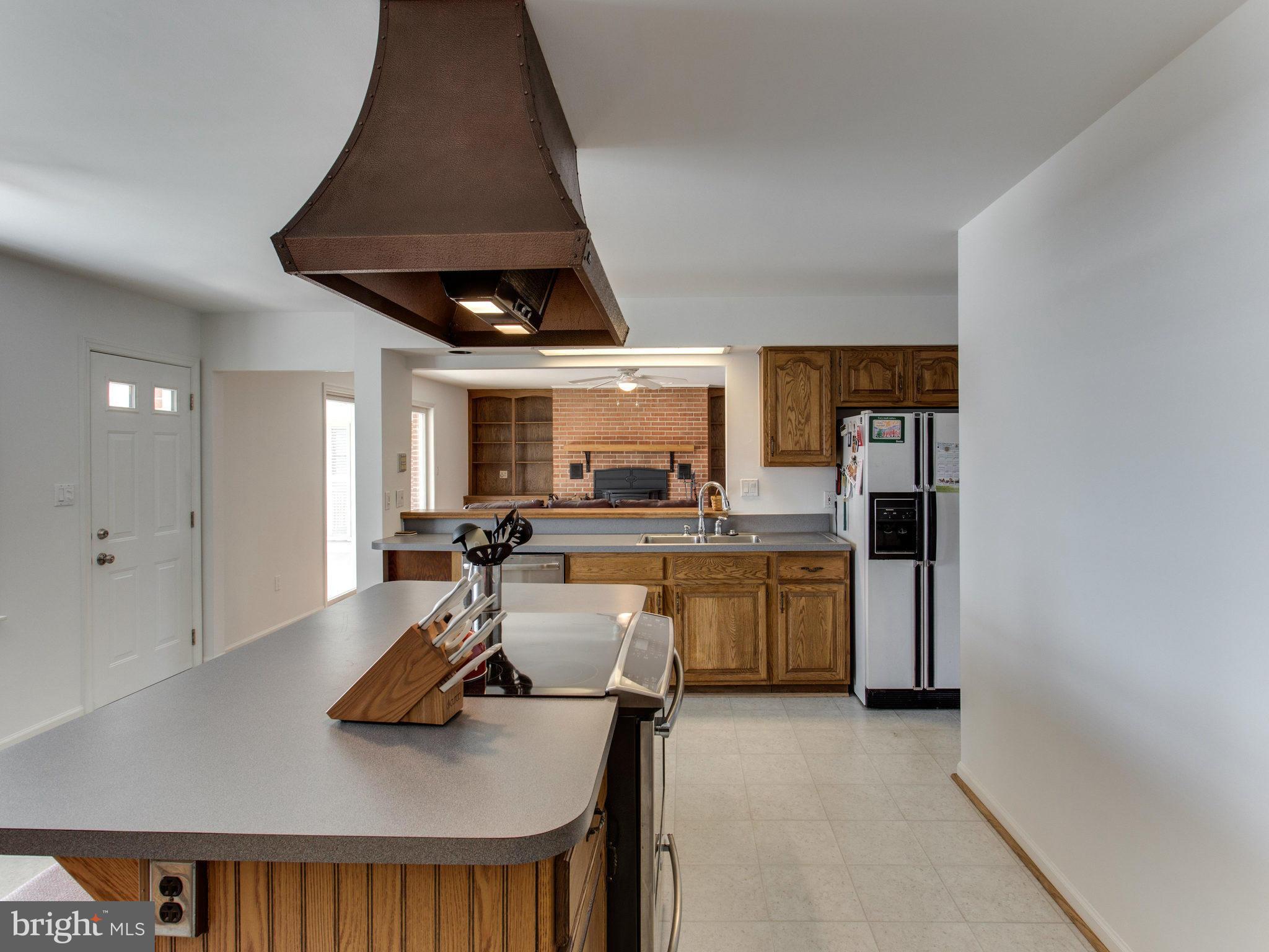 9929 Old Frederick Road Frederick, MD 21701 - Photo 14 of 30 Kitchen