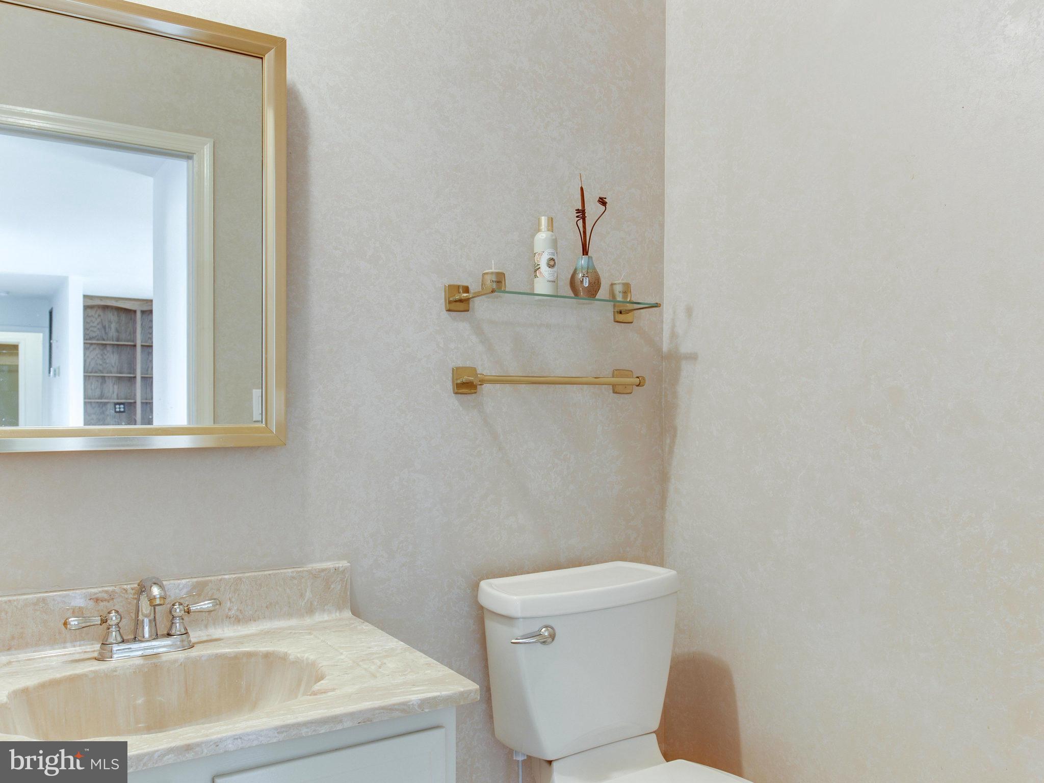 9929 Old Frederick Road Frederick, MD 21701 - Photo 6 of 30 Bath