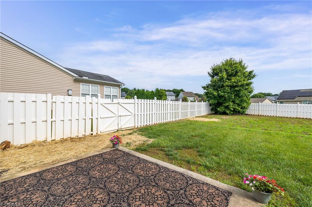 5843 Sunny Ridge Trail Clemmons, NC 27012 - Photo 24 of 33 Gallery Image 24