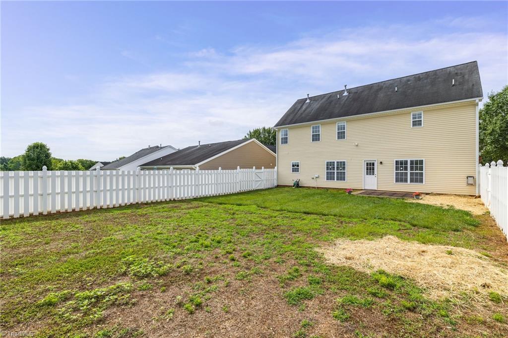 5843 Sunny Ridge Trail Clemmons, NC 27012 - Photo 27 of 33 Gallery Image 27