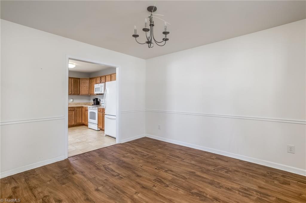 5843 Sunny Ridge Trail Clemmons, NC 27012 - Photo 6 of 33 Gallery Image 6