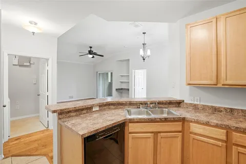 $235,000 | 9916 Courtney Palms Boulevard, Unit 302, Tampa, FL 33619