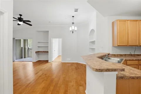 $235,000 | 9916 Courtney Palms Boulevard, Unit 302, Tampa, FL 33619