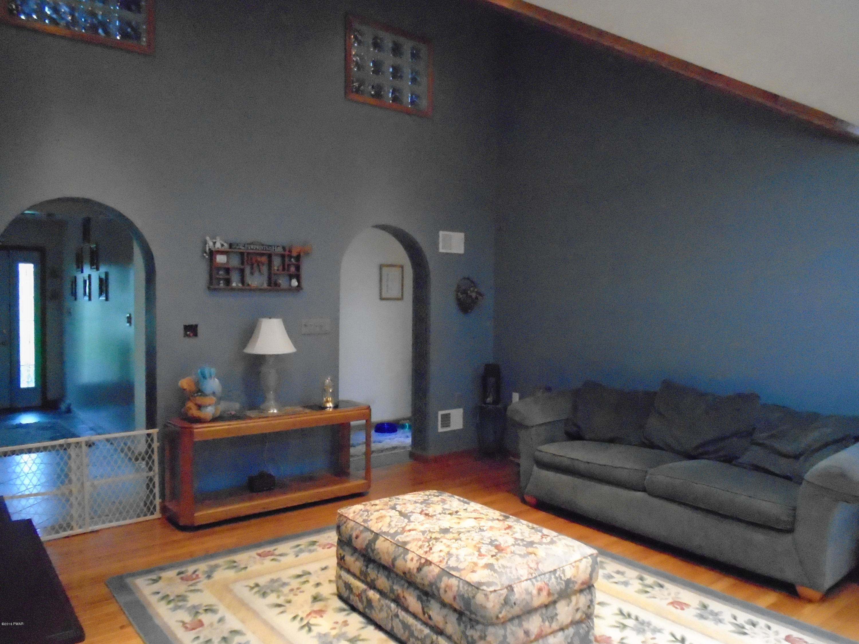 178 Spring Hill Road Moscow, PA 18444 - Photo 17 of 43 DSC01614 - Copy
