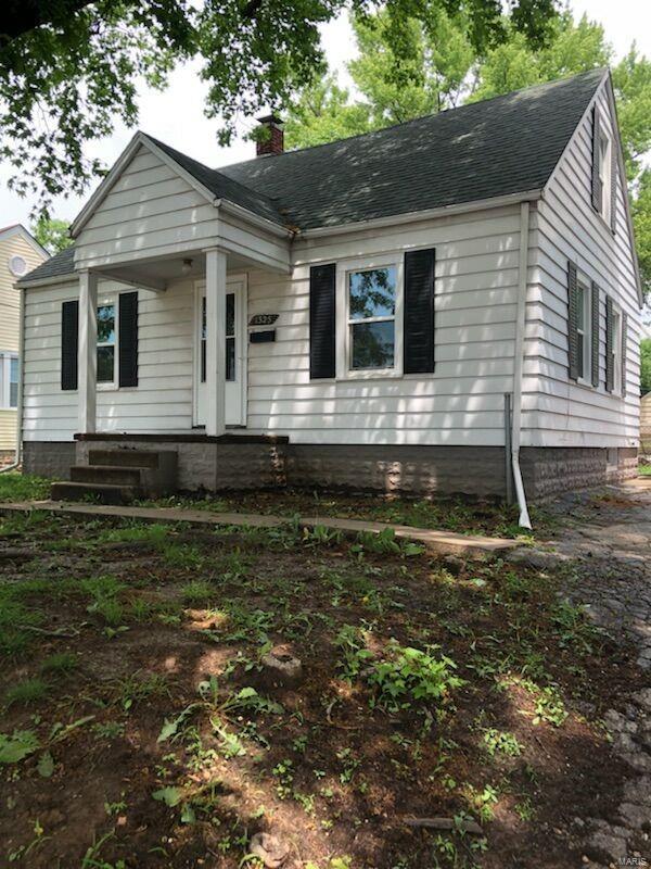1325 Milton Road Alton, IL 62002 - Photo 1 of 13 Gallery Image 1