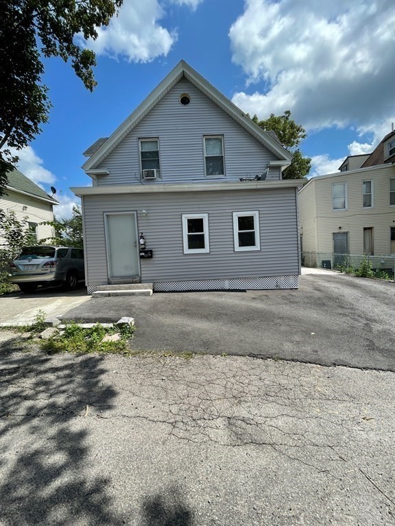 2 Ripley Place Worcester, MA 01610 - Photo 4 of 35