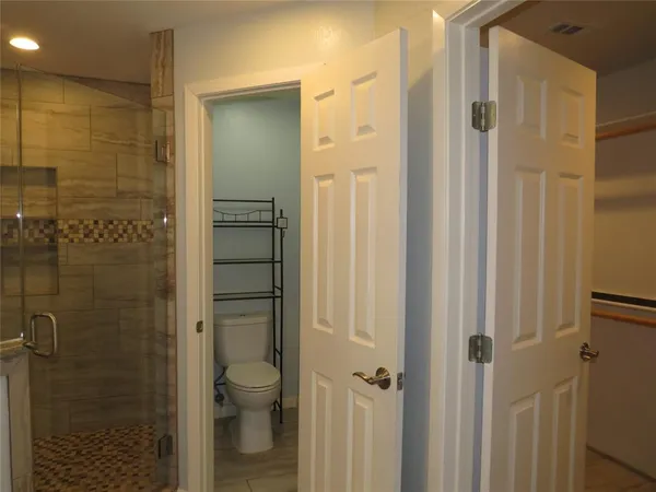 $2,600 | 1026 Thomas Street, Denton, TX 76201