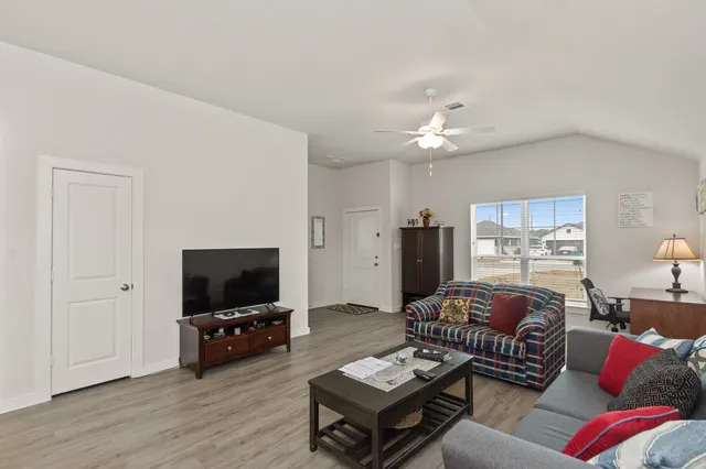 $239,900 | 76 Road 51030 Cleveland Tx 77327, Cleveland, TX 77327