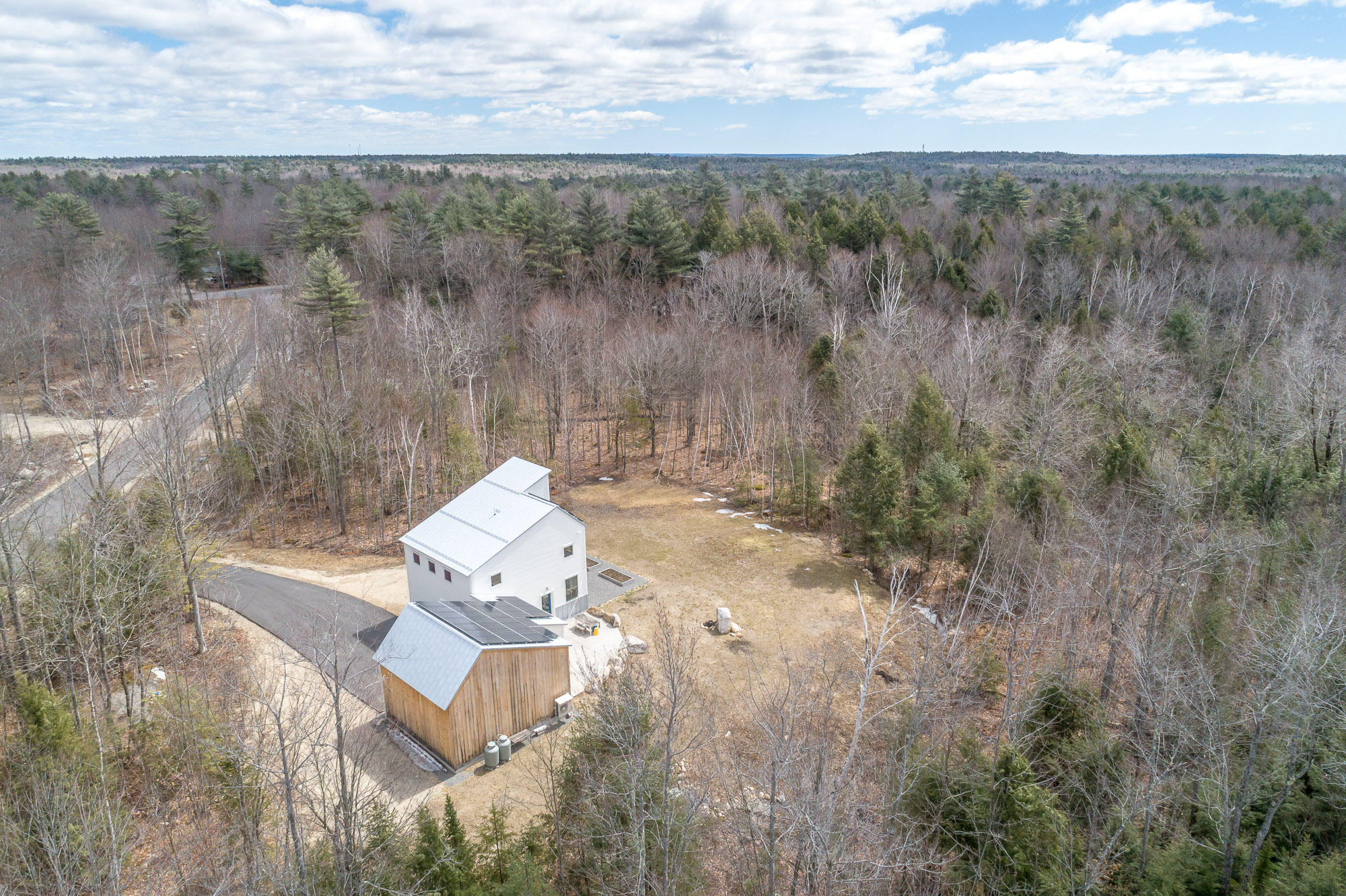 7 Peter Robin Way Freeport, ME 04032 - Photo 2 of 38 7 Peter Robin Way_47_PGM_Print