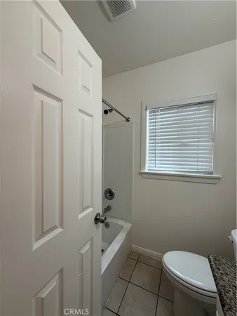 $1,450 | 1880 Pine Avenue, Unit 9, Long Beach, CA 90806