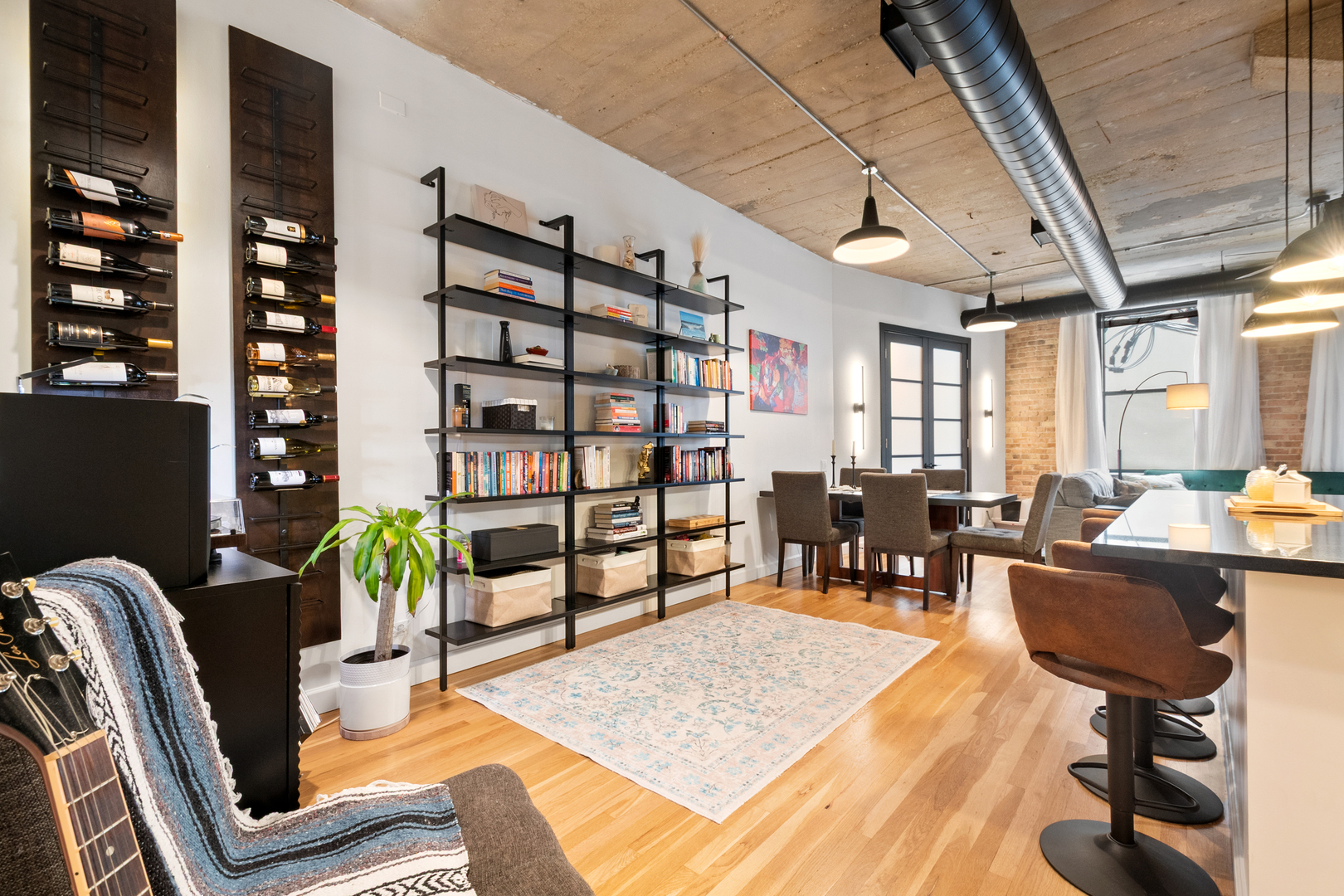 110 North Peoria Street, Unit 208 Chicago, IL 60607 - Photo 3 of 10