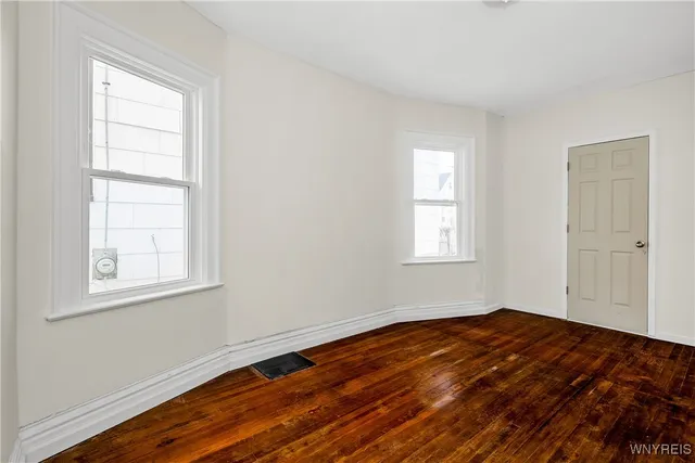 $214,900 | 386 Esser Avenue, Buffalo, NY 14207