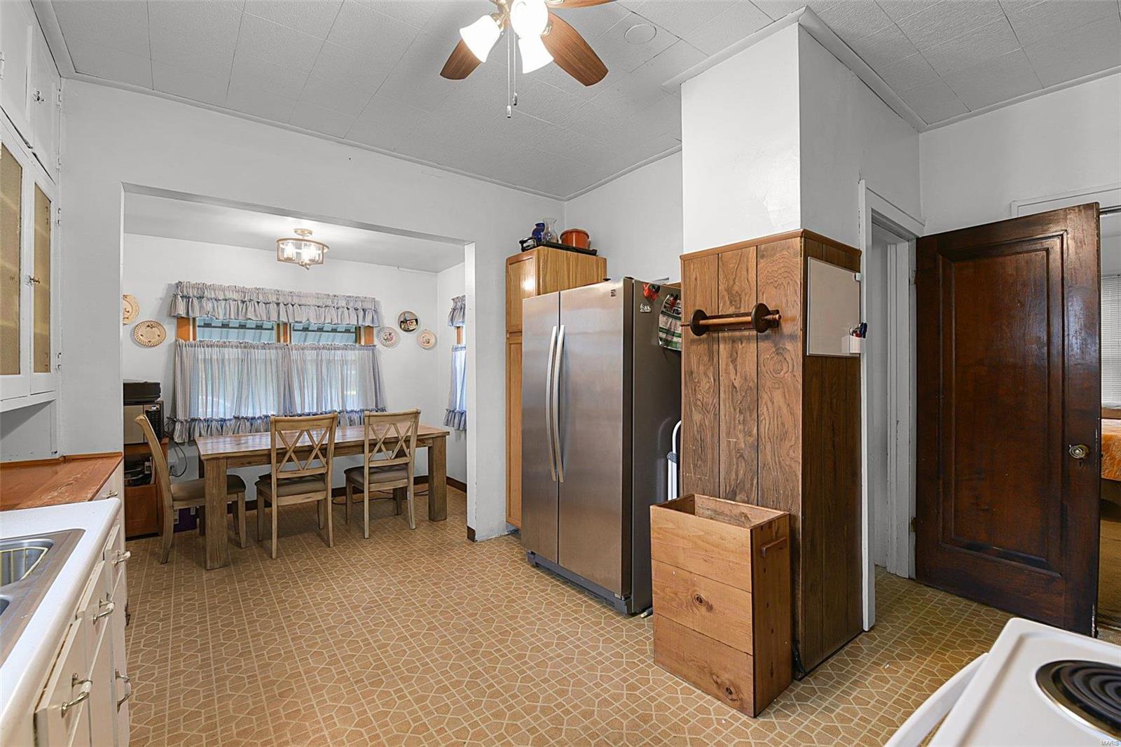 1219 Troy Road Edwardsville, IL 62025 - Photo 19 of 28 Gallery Image 19
