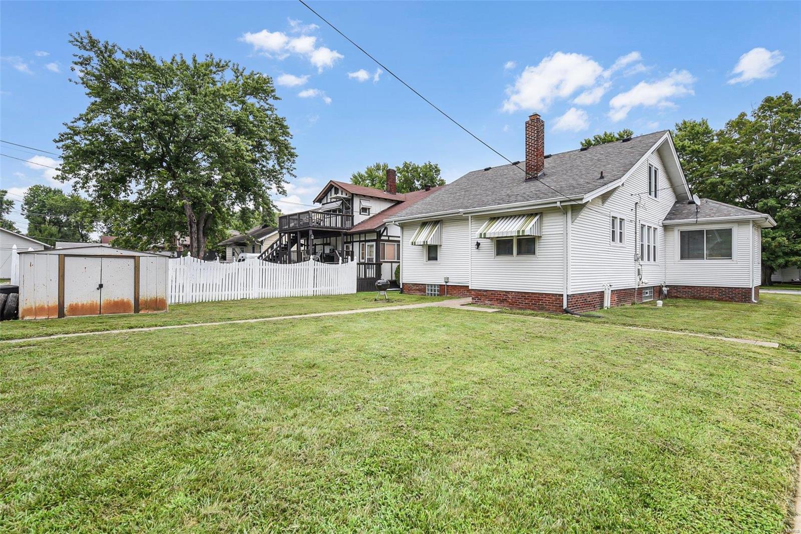 1219 Troy Road Edwardsville, IL 62025 - Photo 27 of 28 Gallery Image 27