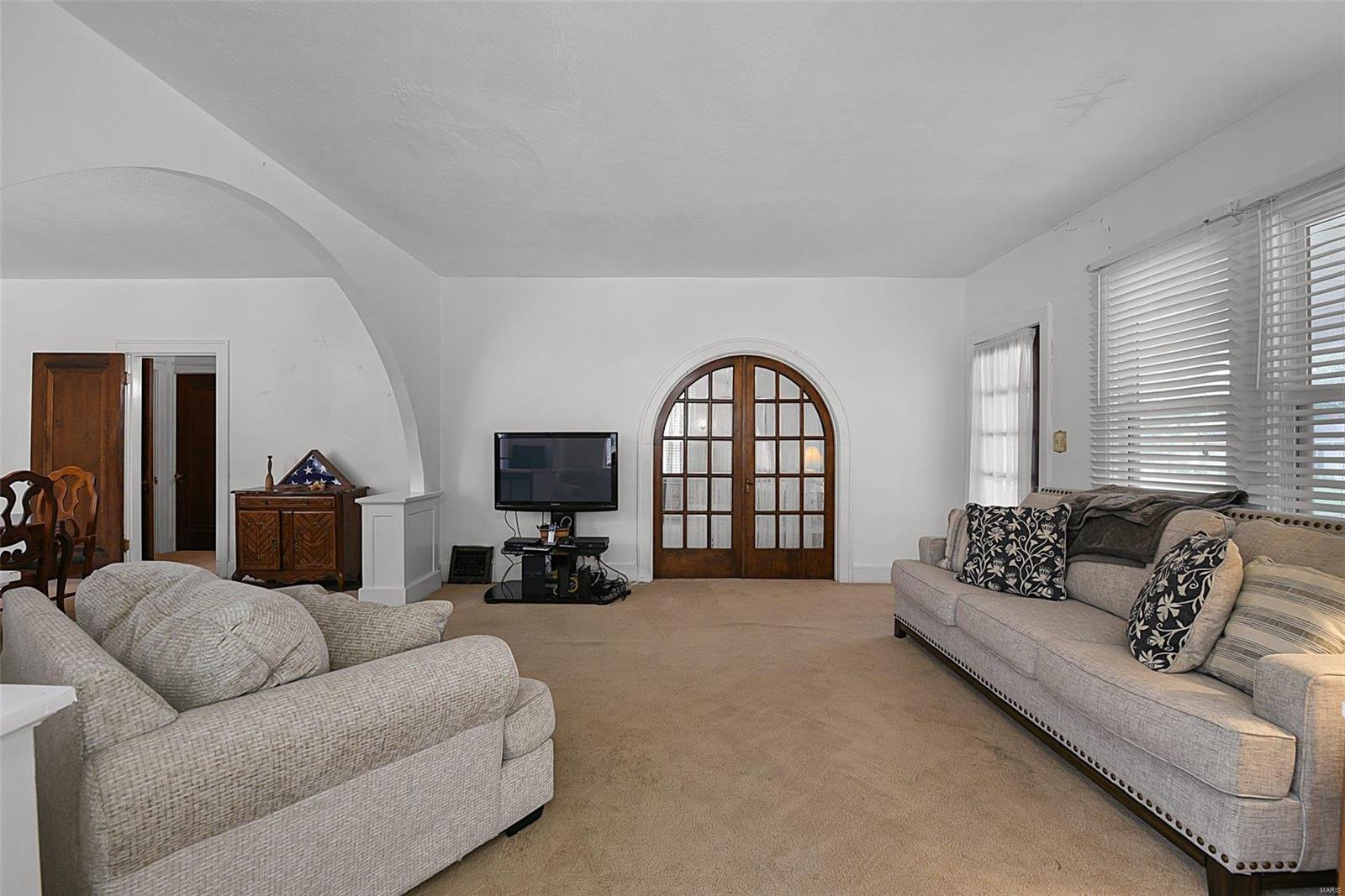 1219 Troy Road Edwardsville, IL 62025 - Photo 7 of 28 Gallery Image 7