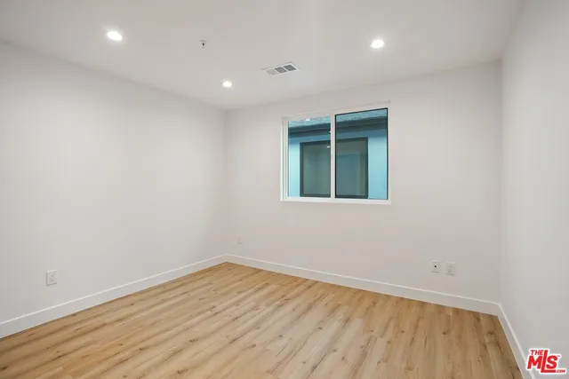 $998,800 | 10422 Graham Avenue, Los Angeles, CA 90002