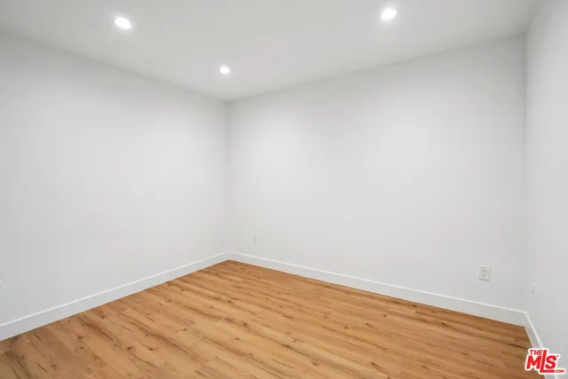 $998,800 | 10422 Graham Avenue, Los Angeles, CA 90002