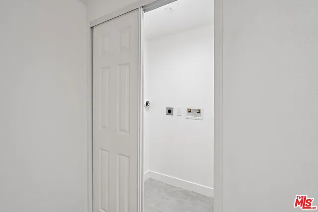 $998,800 | 10422 Graham Avenue, Los Angeles, CA 90002