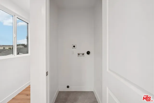 $998,800 | 10422 Graham Avenue, Los Angeles, CA 90002