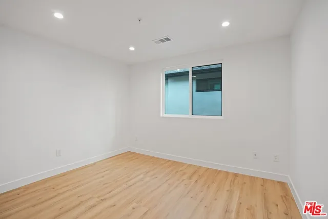 $998,800 | 10422 Graham Avenue, Los Angeles, CA 90002